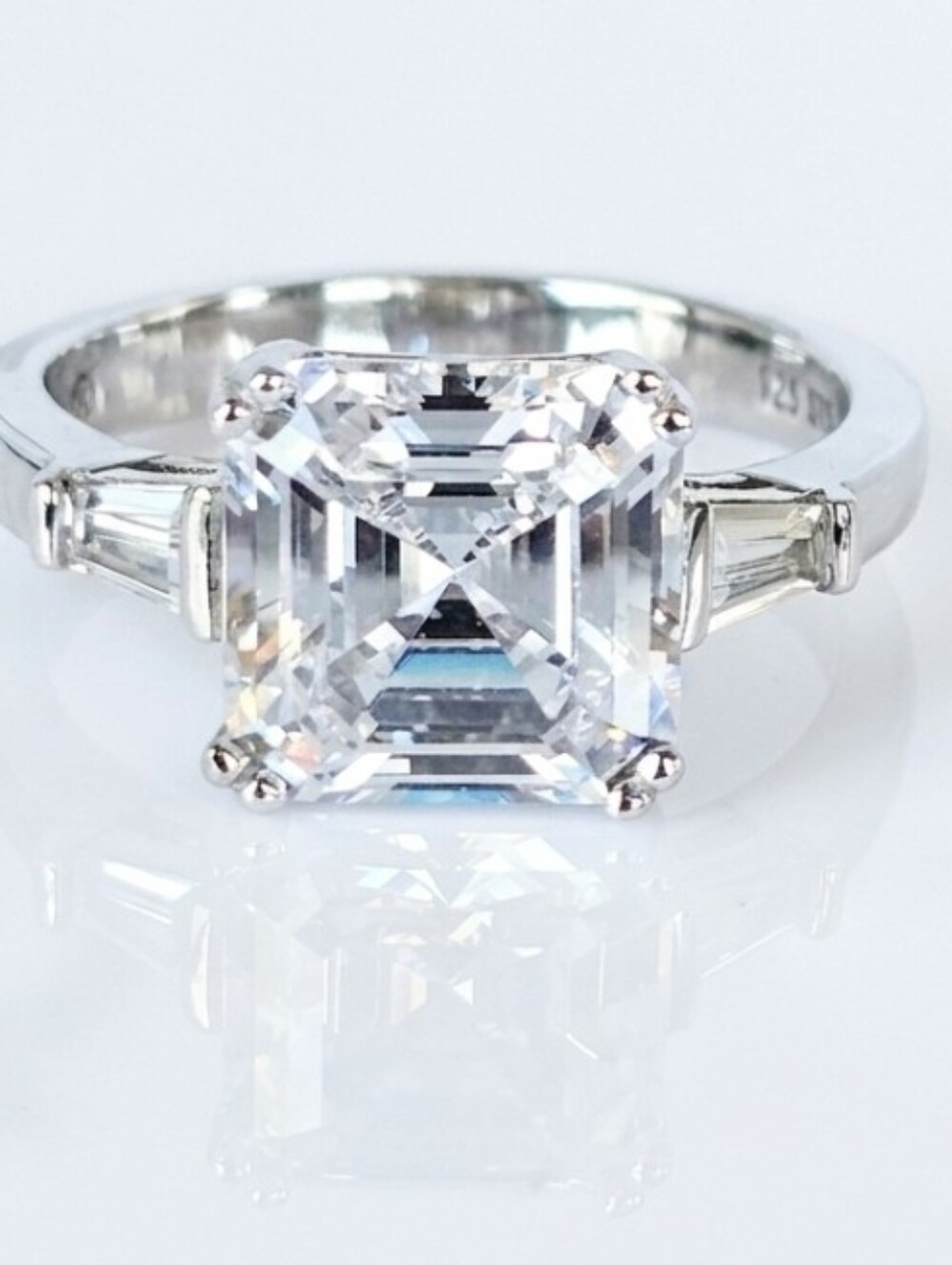 Lustro Stella Finest CZ Ring in Platinum over Sterling Silver Sz 9!
